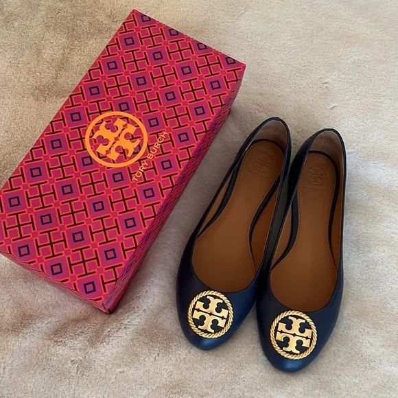 Tory Burch Benton 2 Ballet Flat Nappa Leather Royal Navy Rolled Brass 7.5 NWT - Picture 8 of 14